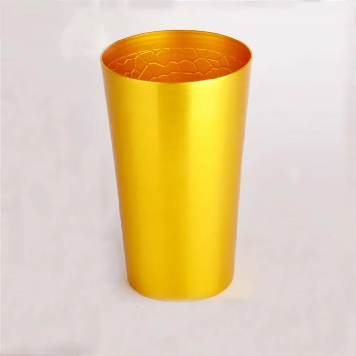 Pivní hliníkové kelímky