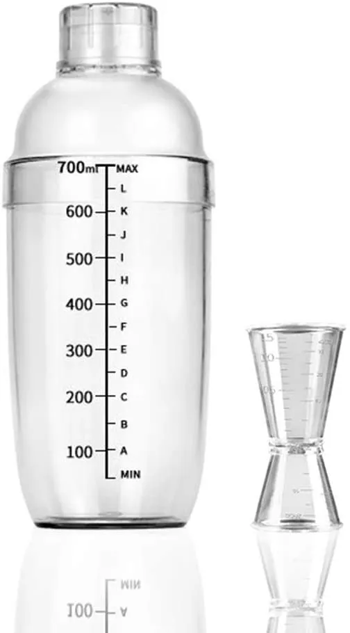 Elegantní plastový koktejlový šejkr