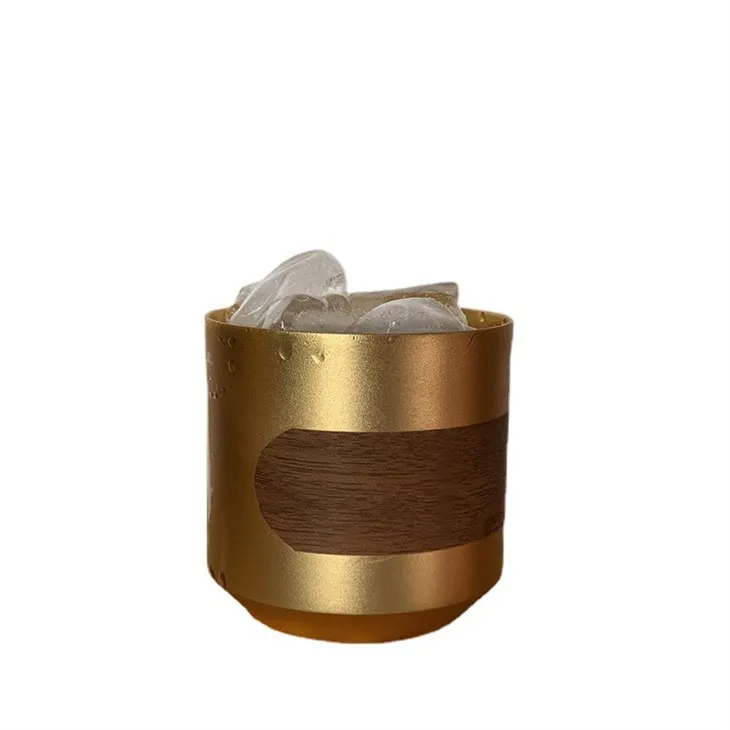 Kreativní vícebarevný hliníkový pohár