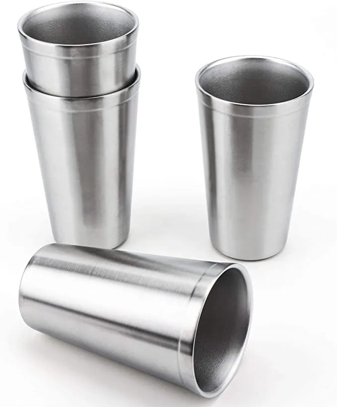 Vintage poháry z nerezové oceli