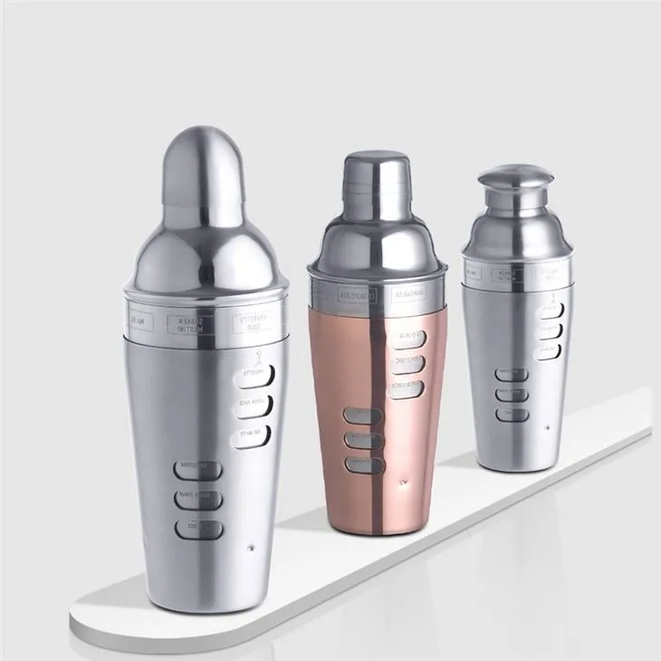 Martini Metal Shaker S Recepty Na Straně