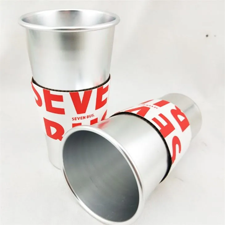 Retro hliníkové kelímky